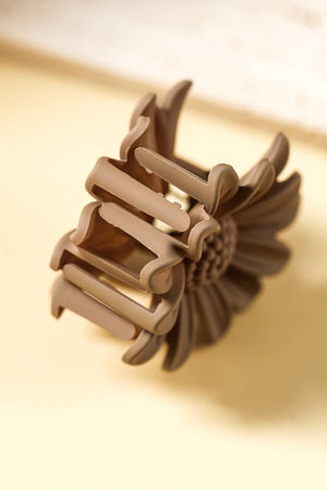 Boho Daisy Flower Hair Mini Clawclip